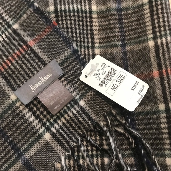 Cashmere scarf - Picture 2 of 2